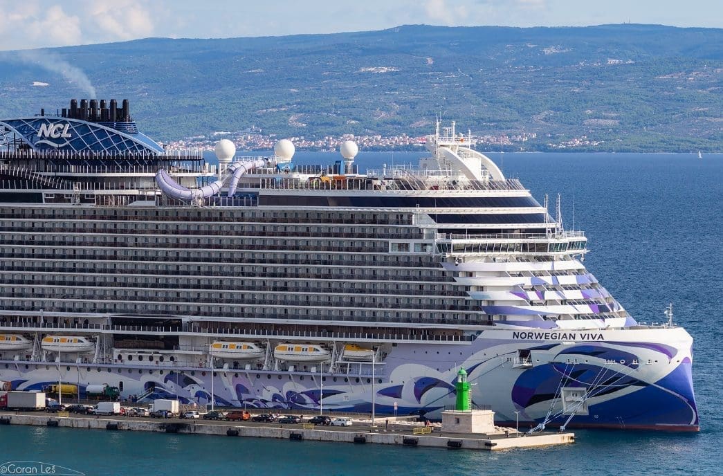 Norwegian Viva 2 
