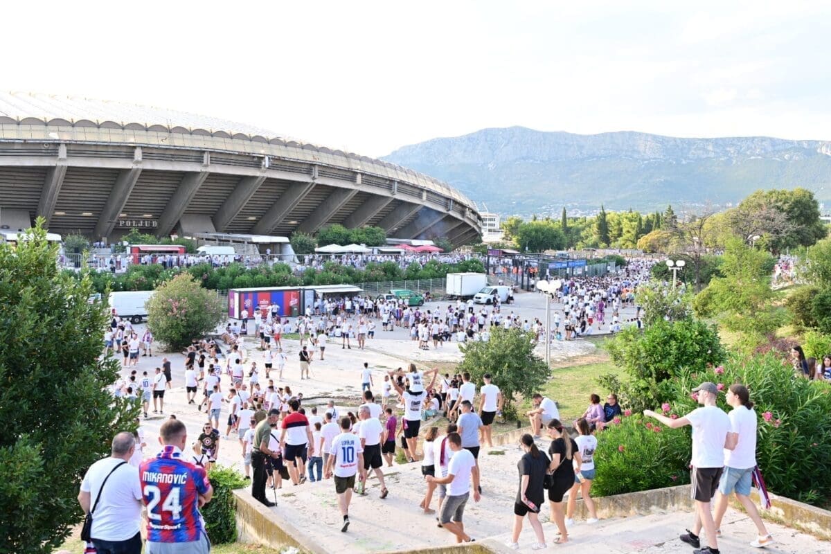 hajduk paok navijaci grad korteo roko pavlinusic 30