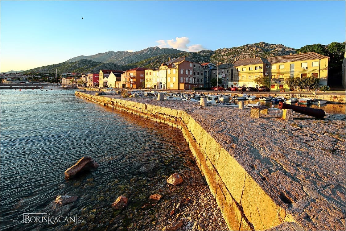 Šokantni prizori s prekrasne plaže na Jadranu: Pogledajte kako izgleda sanitarni čvor, fotografije nisu za svačiji želudac