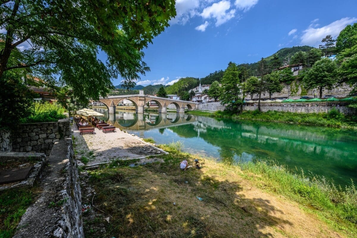 konjic titov bunker 112