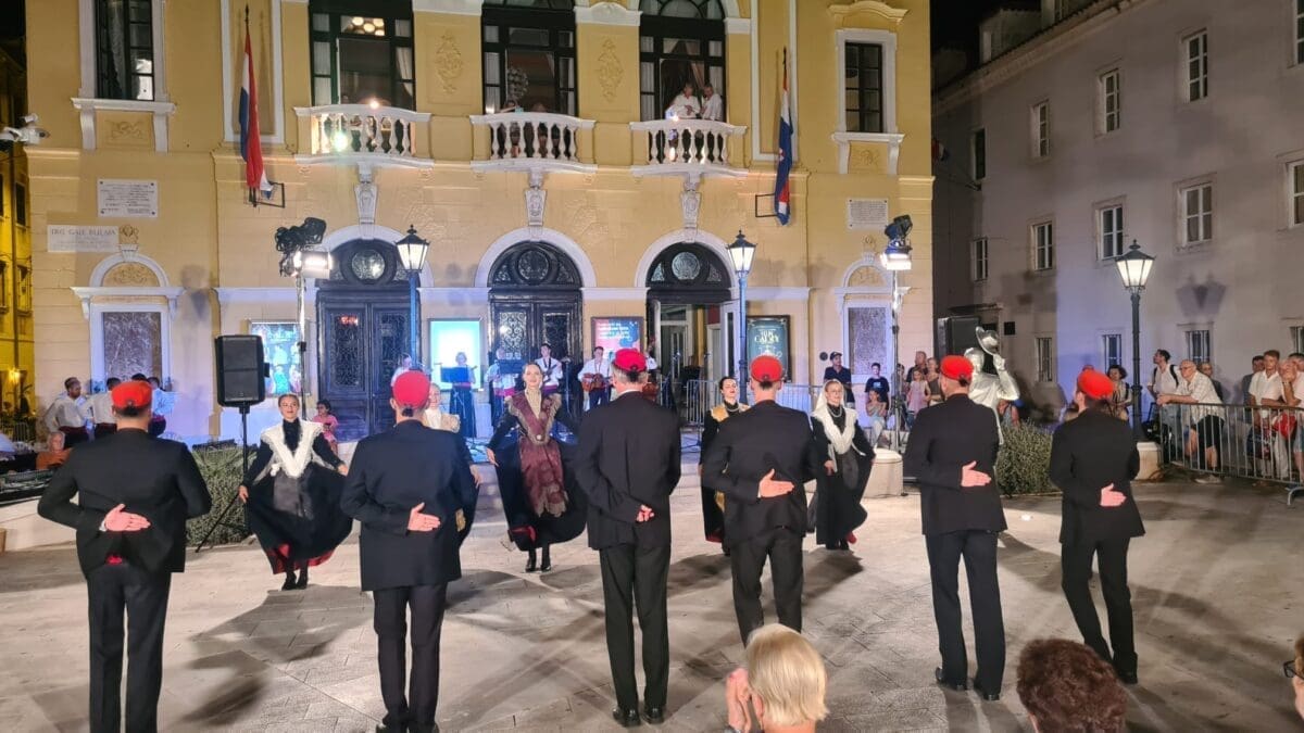 kud devic ispred hnk 2 