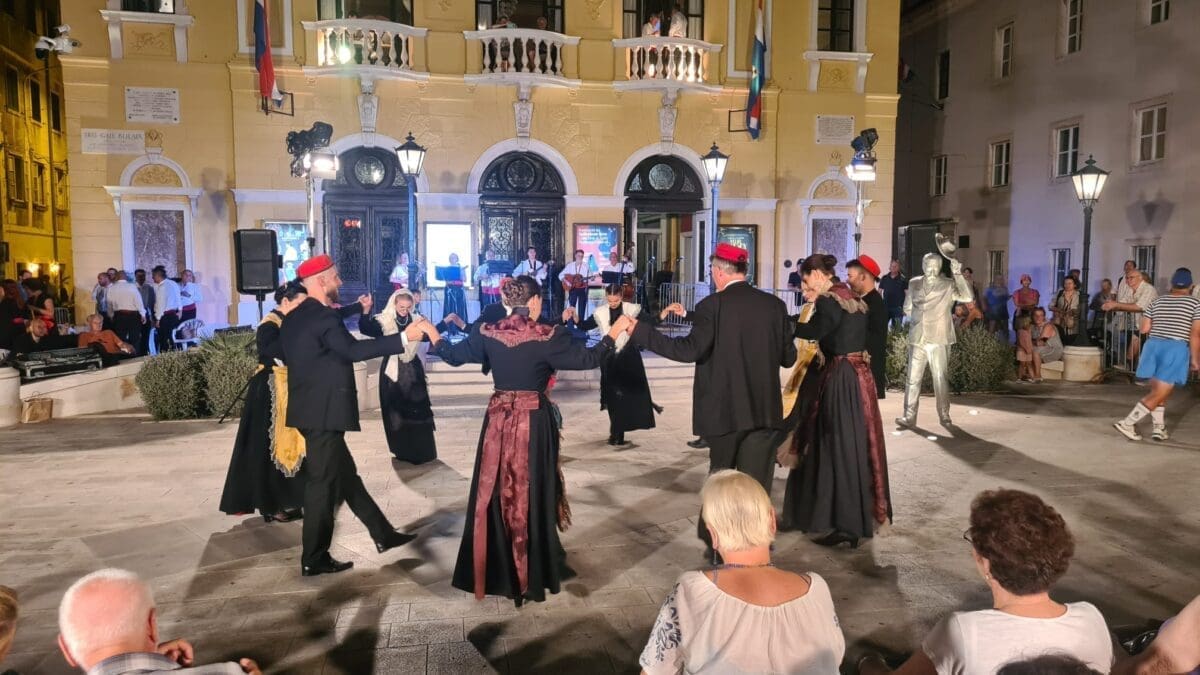 kud devic ispred hnk 3 