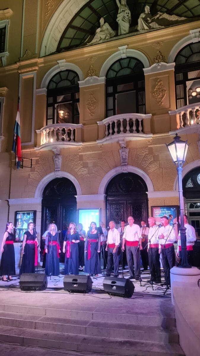 kud devic ispred hnk 8 