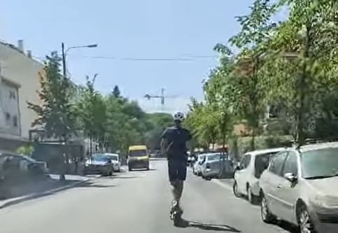 Laganini električnim romobilom prema Marjanu: 'Njemu se nigdje ne žuri'