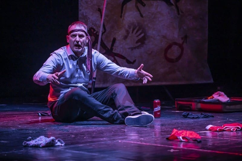 KOMEDIJA SVJETSKE POPULARNOSTI PRVI PUT U SPLITU "Pračovjek" oduševljava milijune gledatelja diljem svijeta!