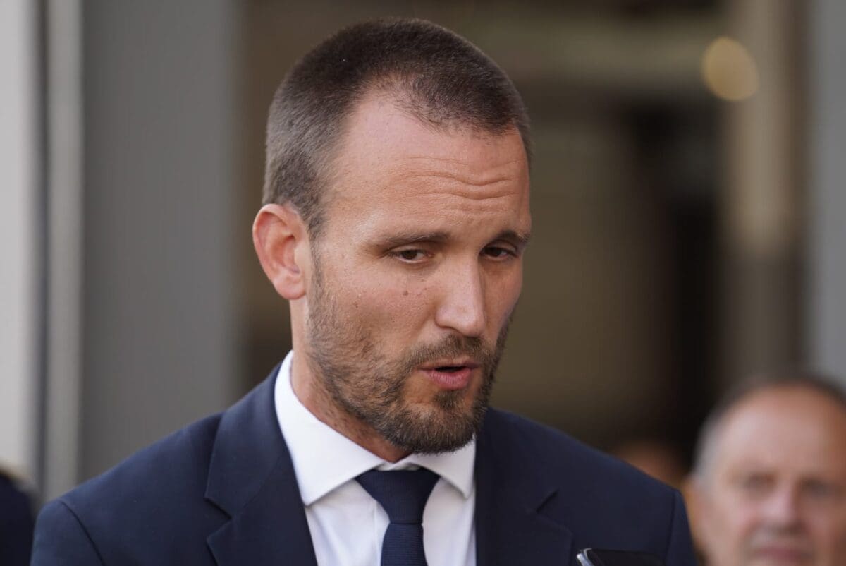 Zadarski gradonačelnik: "Ljevica maršira diljem gradova i to izaziva kontra reakciju"