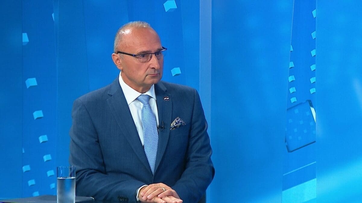 NAJVEĆI DOBITNIK KRIZE Trebat će spaliti 11.600 svinja. Evo koliko će love za to dobiti Radmanova tvrtka