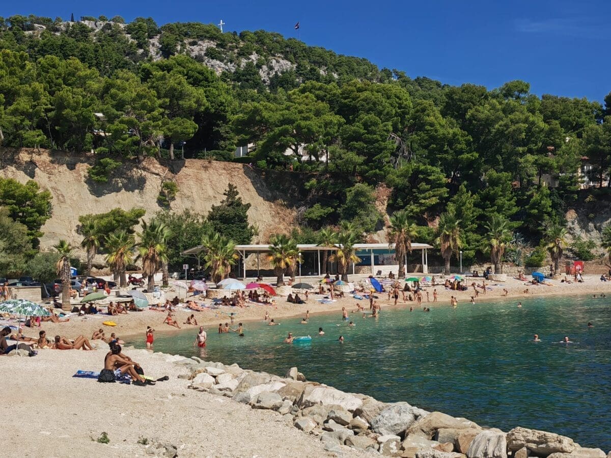 kampiranje obojena  2 