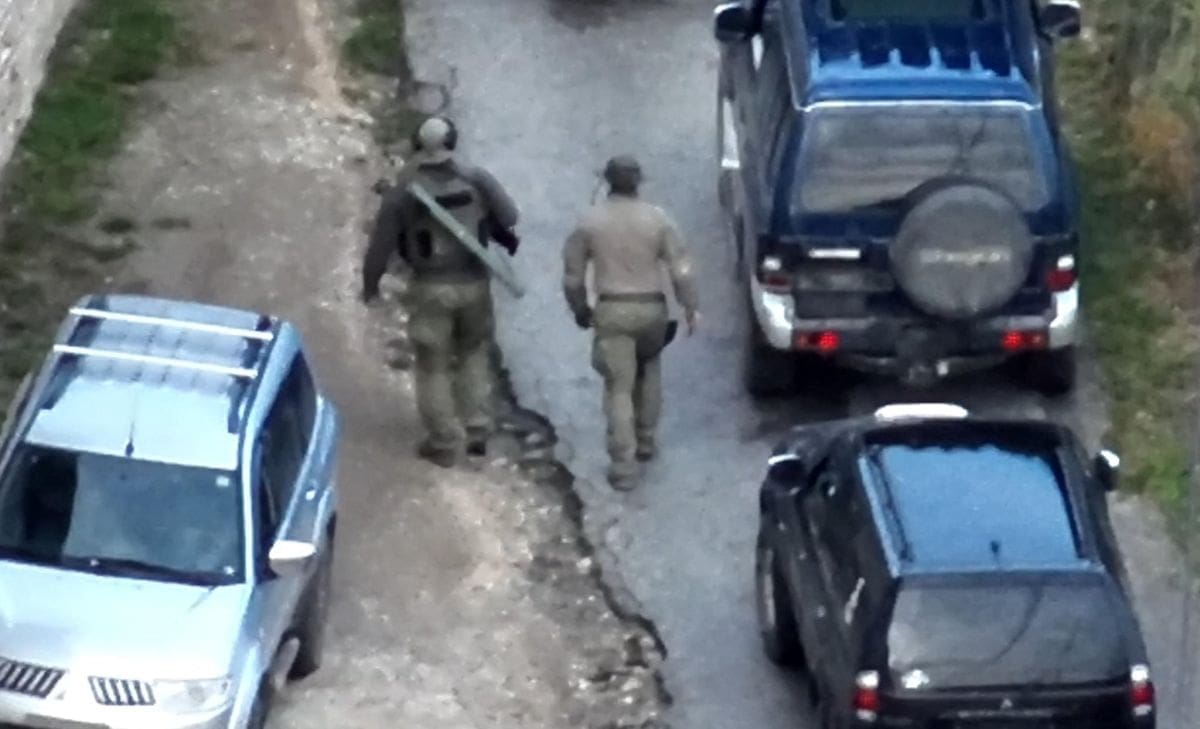 Kosovski premijer Kurti objavio fotografije napadača na policiju: "To su profesionalci"