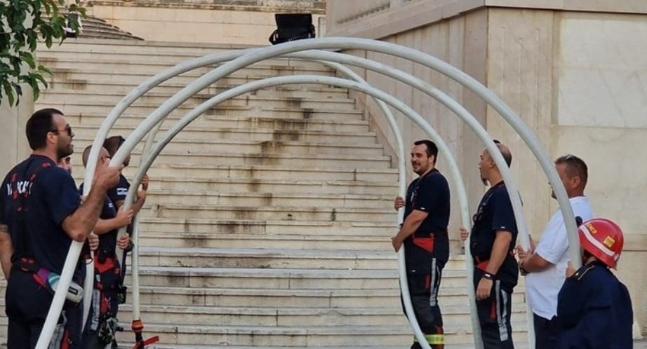 OŽENIO SE SUPETARSKI VATROGASAC Kolege mu priredile nevjerojatni spektakl, svi su bili zapanjeni