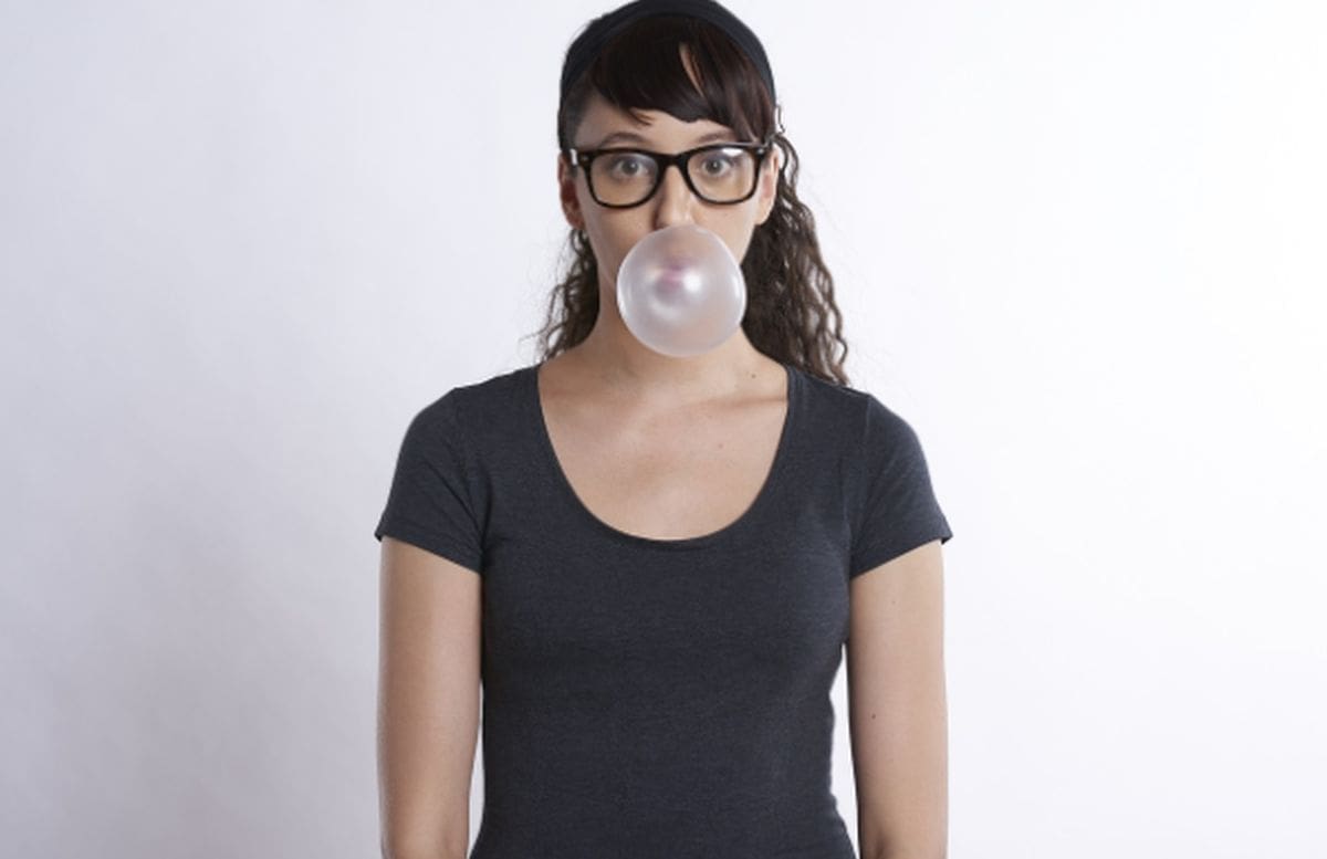 Progutali ste žvakaću i bojite da će ostati tu sedam godina? Evo što se zaista događa