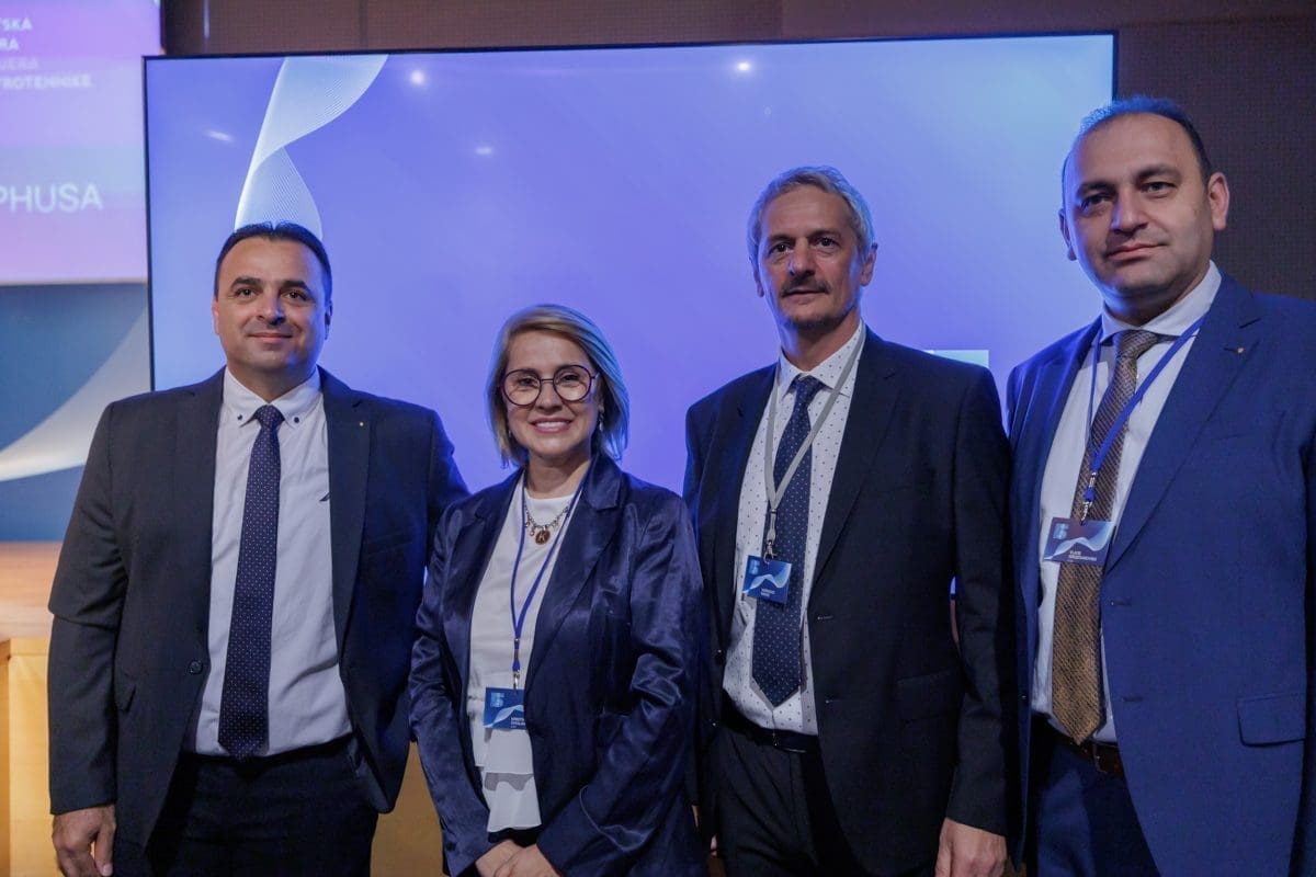 15 DIE predsjednik HKIE Natko Vu kovi s delegacijom Makedonske in enjerske komore