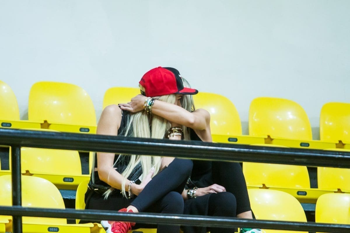 Tko su misteriozne plavuše s utakmice?