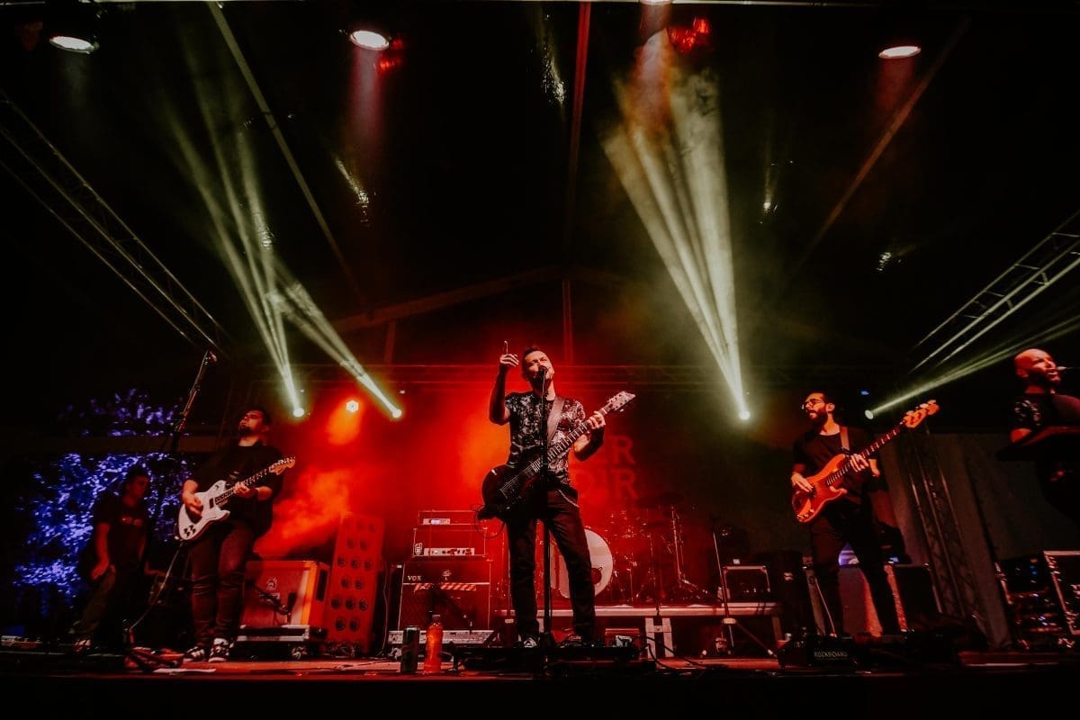 Beer   ir Grupa Vatra