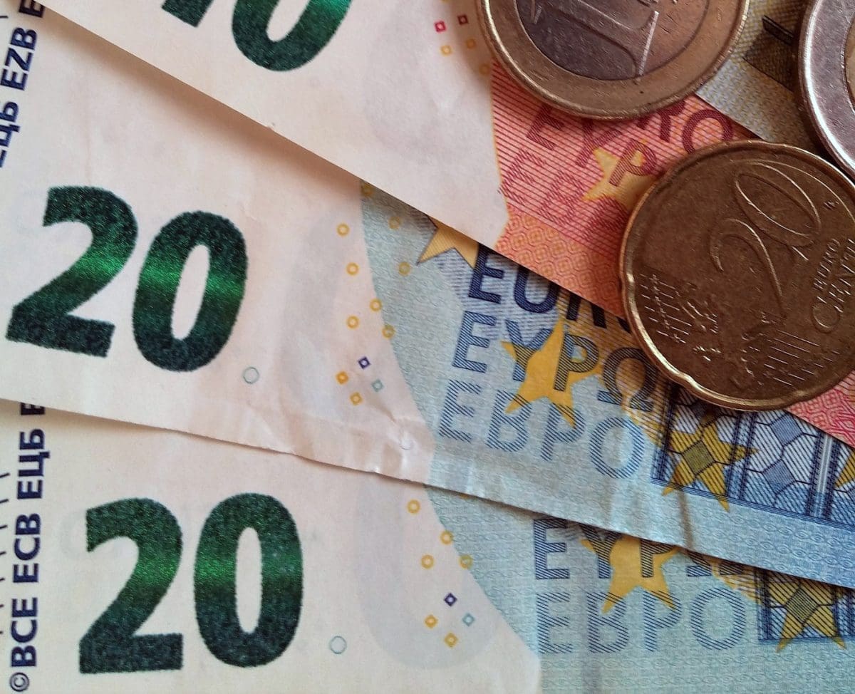 OVO JE LUDILO Dio hrvatskih građana jako će se obradovati. Na računu će vas dočekati dosta novaca!