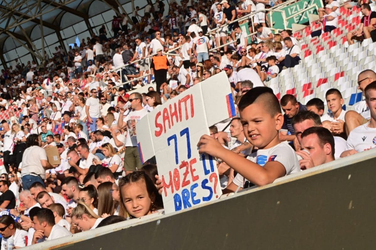 hajduk dinamo pocetak roko44