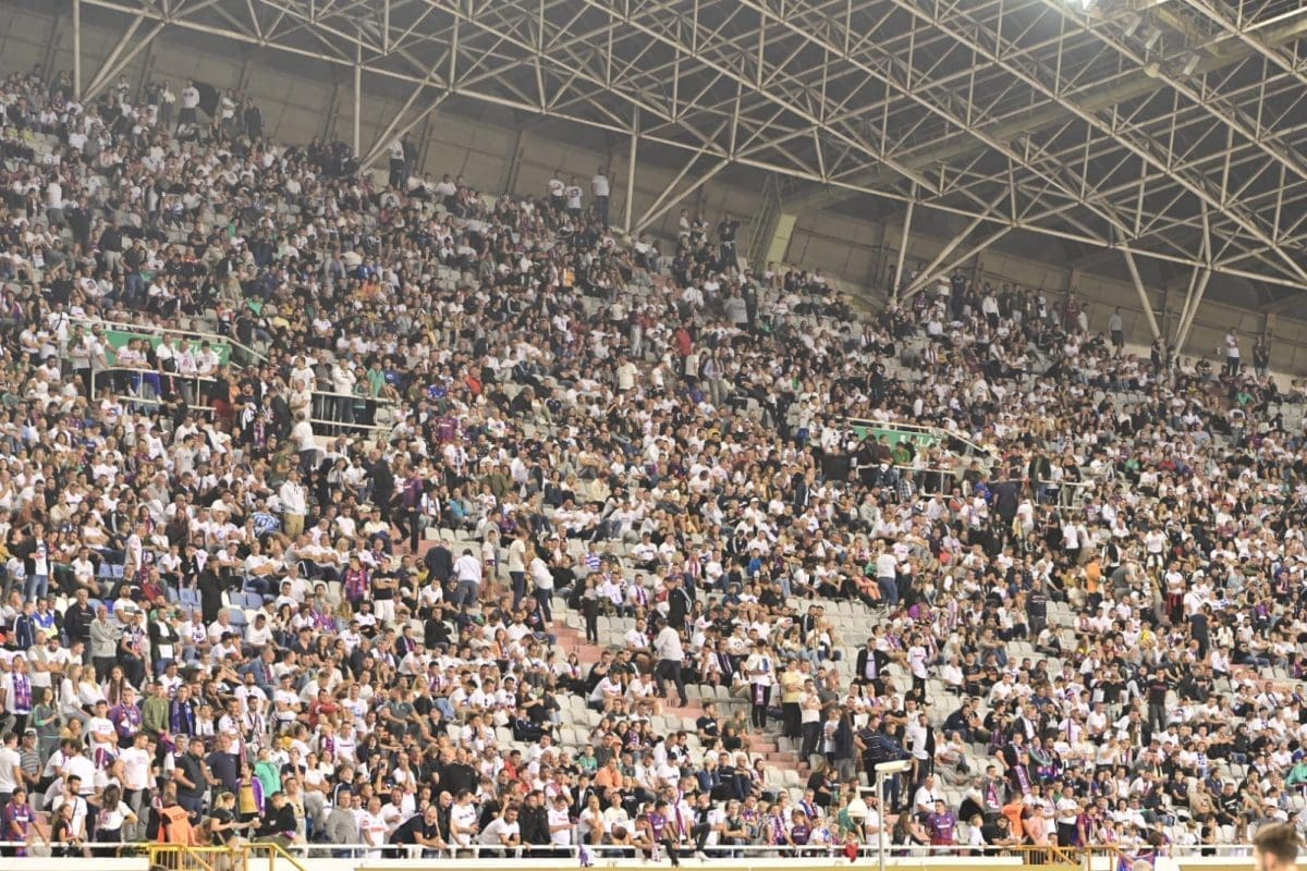 HAJDUKOVA VOJSKA OBARA SVE REKORDE Samo sedam dana bilo je potrebno za doći do 35 tisuća članova