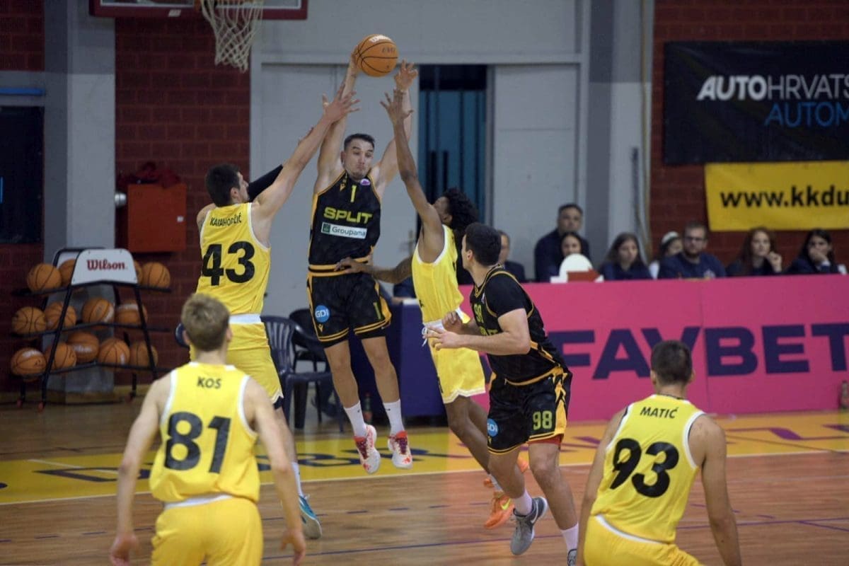 DUBRAVA – SPLIT 67-99: Split ostao neporažen u FAV Bet Premijer ligi