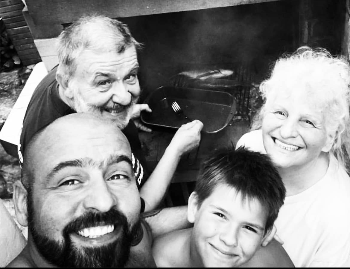 DIRLJIVA OBJAVA Ribafish rastužio pratitelje: "Hvala ti za najljepši dio mog života, beskrajno nedostaješ..."