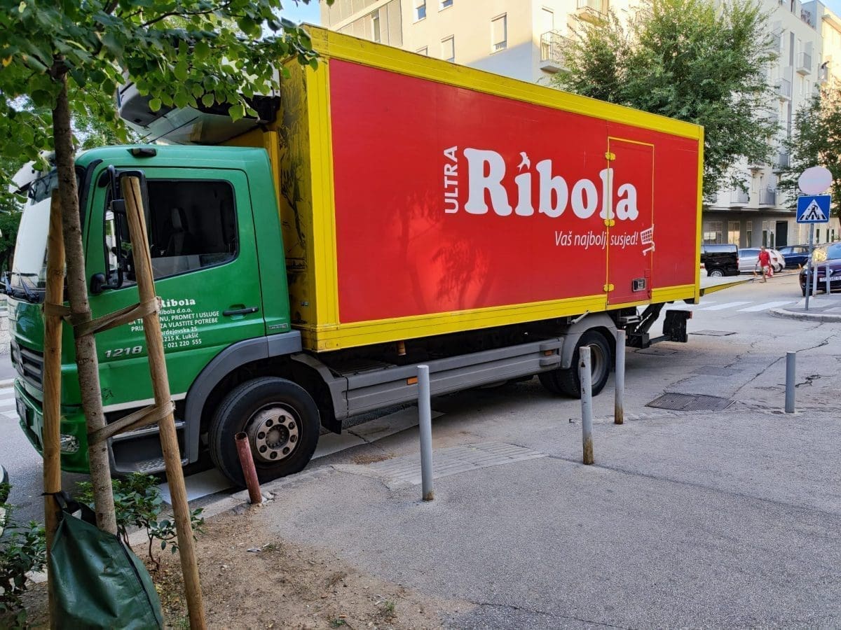 ribola  4 