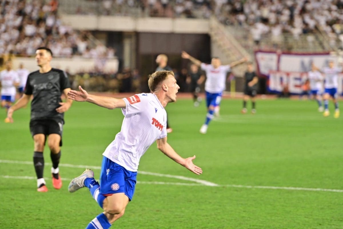 SAHITI SE OPROSTIO OD HAJDUKA "U srcu se nećemo rastati nikada i u meni će Hajduk uvijek imati najvećeg navijača"