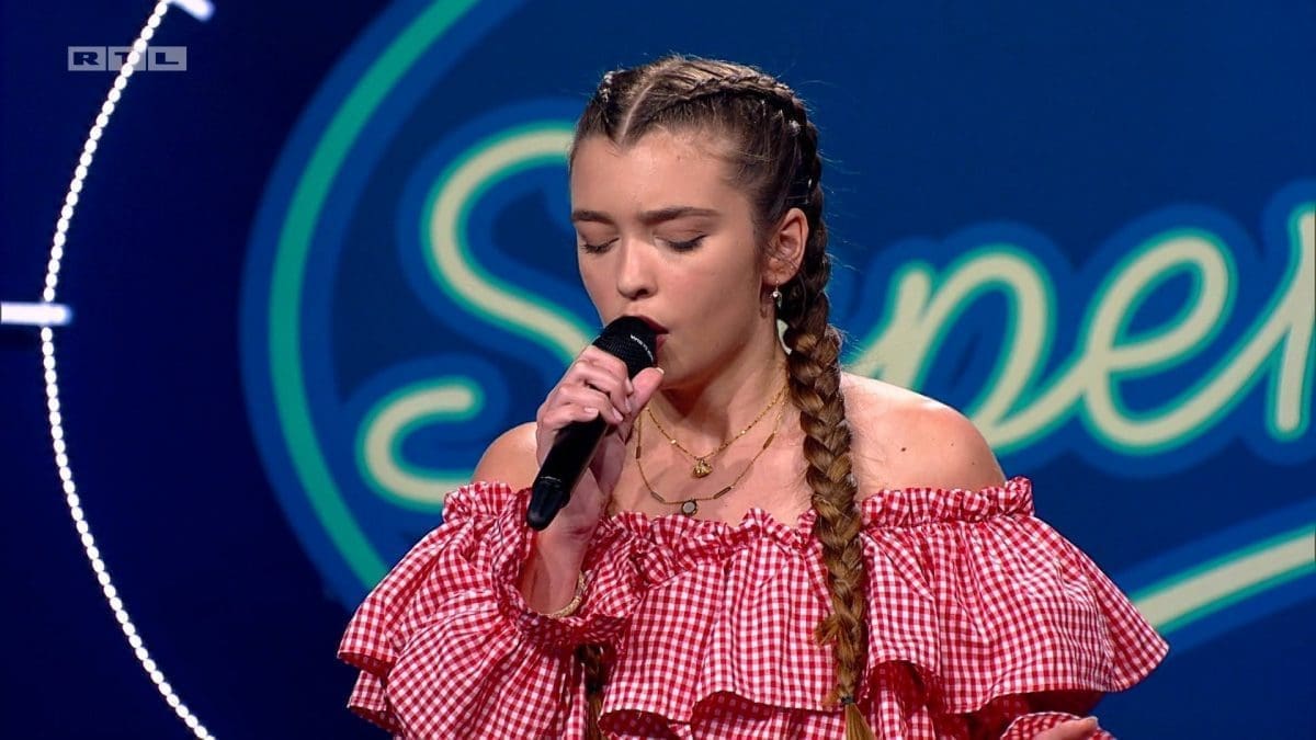 SINJANKA KOJA JE ODUŠEVILA I SEVERINU Lana Domjanović: "Grše mi je uzor, mislim da bi spajanje naših različitih stilova glazbe stvorilo odličan duet i pravu stvar"