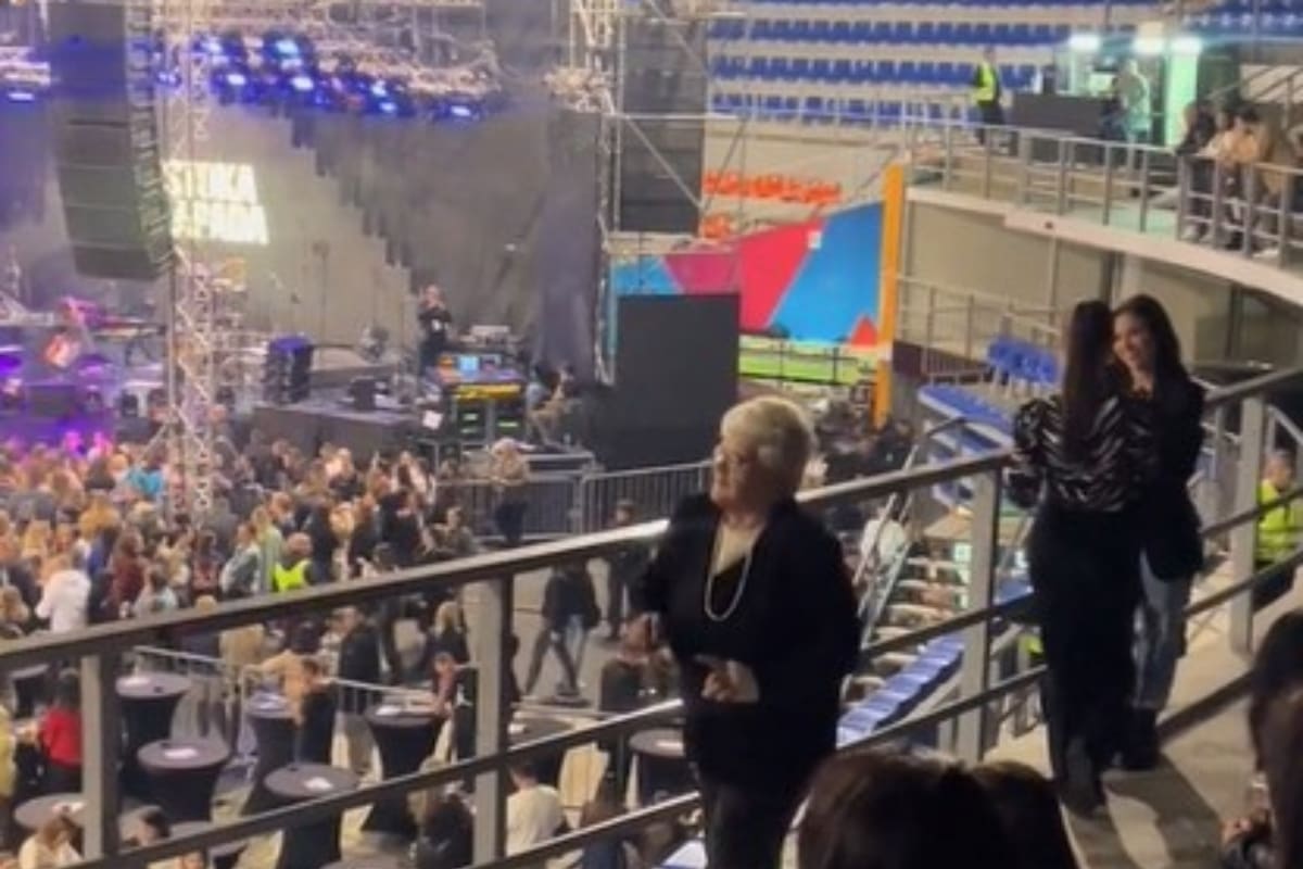 Ova baka bila je glavna zvijezda na koncertu Aleksandre Prijović