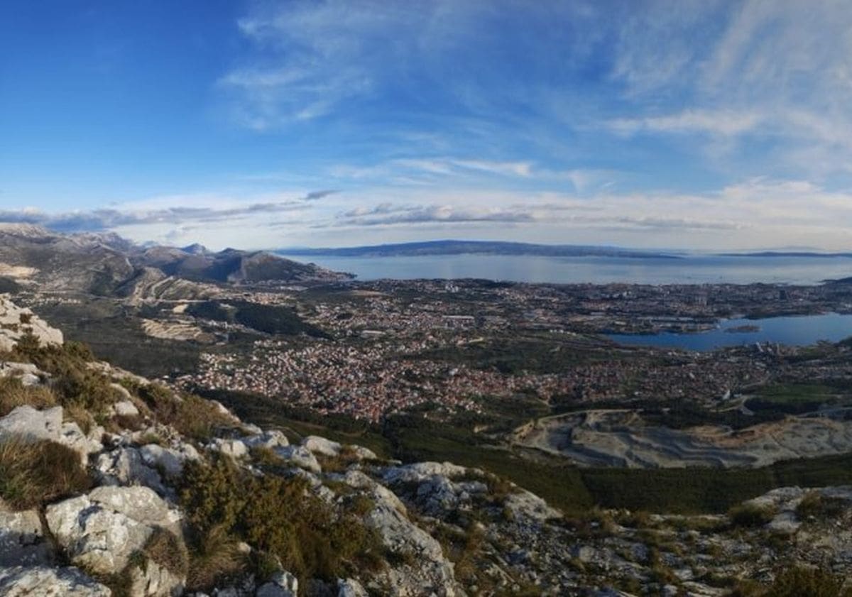 POVODOM SVJETSKOG DANA ŠEĆERNE BOLESTI IZLET U PLANINU Dijabetičko društvo Kaštela poziva na Kozjak