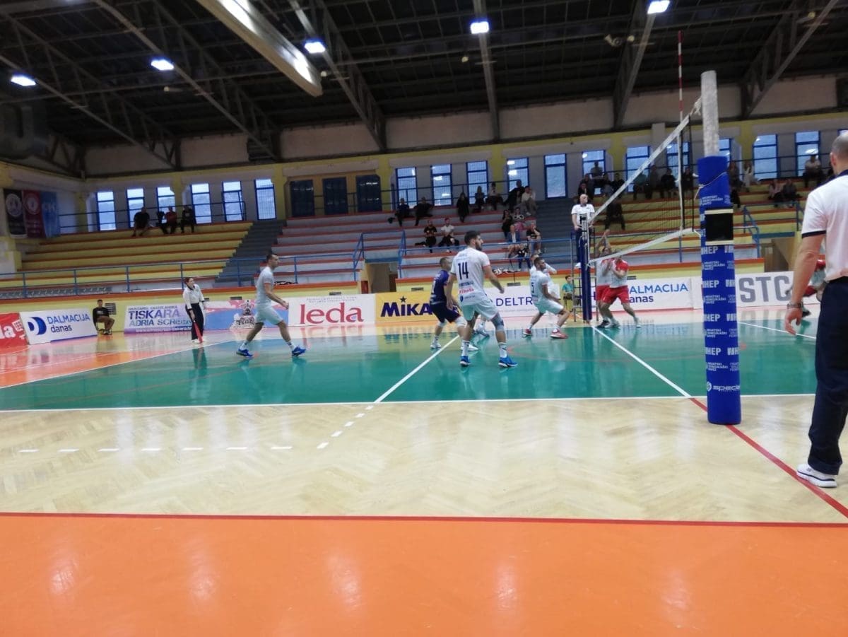 OK Ribola poziva navijače da ih podrže u utakmici s jakom mađarskom ekipom