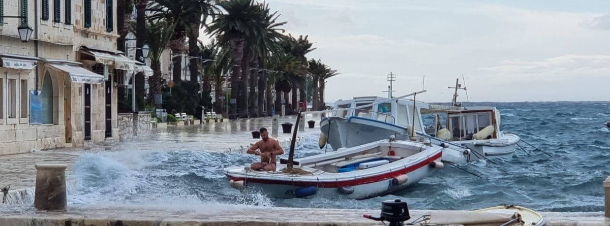 novak hvar brod jugo spasavanje 2 