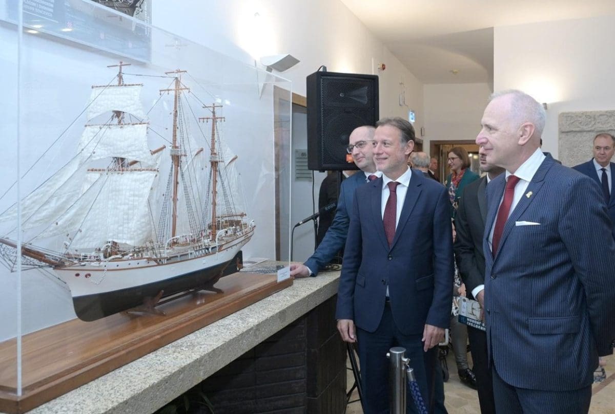 Krstulović Opara: Opravdani su zahtjevi da se školski brod "Jadran" vrati u Hrvatsku