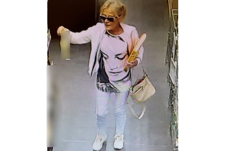 prepozanjete li zenu sa slike 2