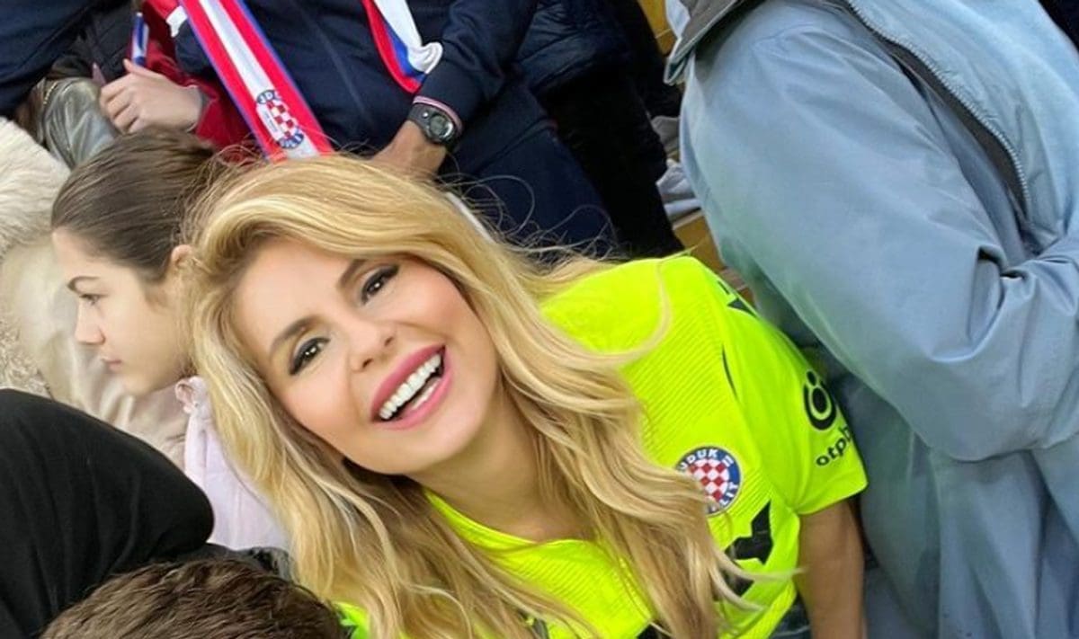 Renata Lovrinčević se naslikavala na Poljudu i pokazala atmosferu s utakmice
