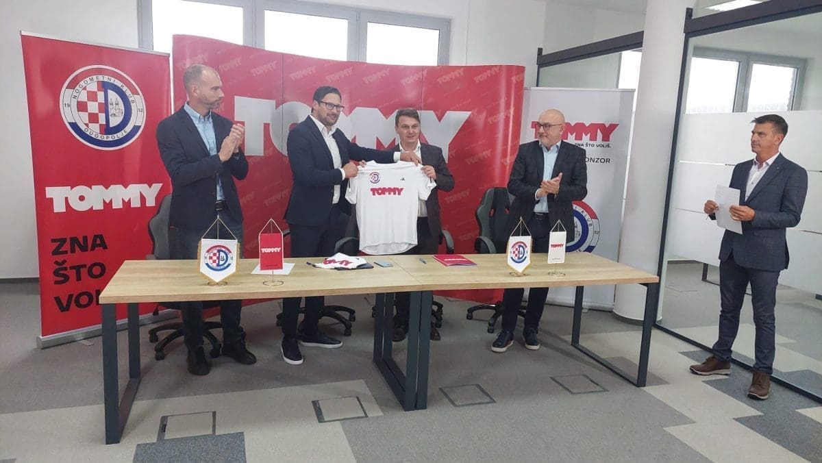 TOMMY I NK DUGOPOLJE POTPISALI SPONZORSKI UGOVOR "Želimo sudjelovati u razvoju kluba od najmlađih kategorija jer to ima dodatnu dimenziju u razvoju mladeži"