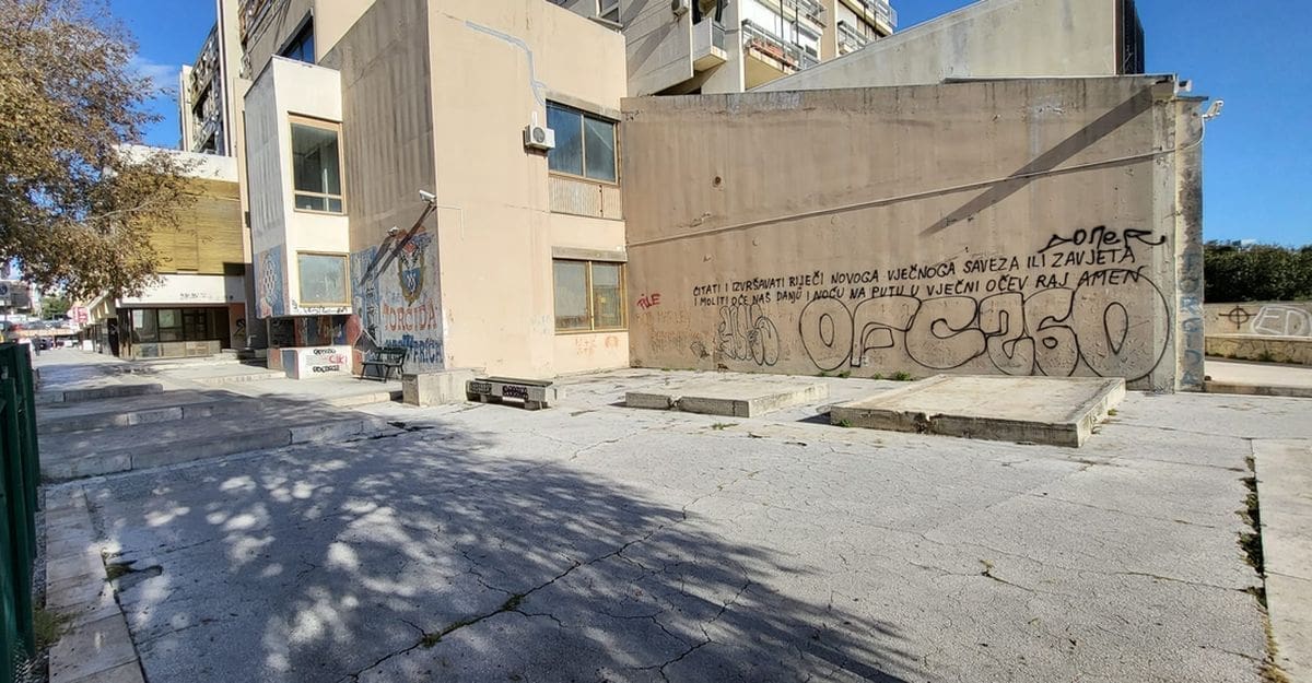 HDZ za Park Josipa Vranića kod Krstarice: Vjerujemo kako ćemo uskoro dovršiti i treću fazu uređenja ŠRC Krstarica i odati počast našem poginulom hrvatskom branitelju