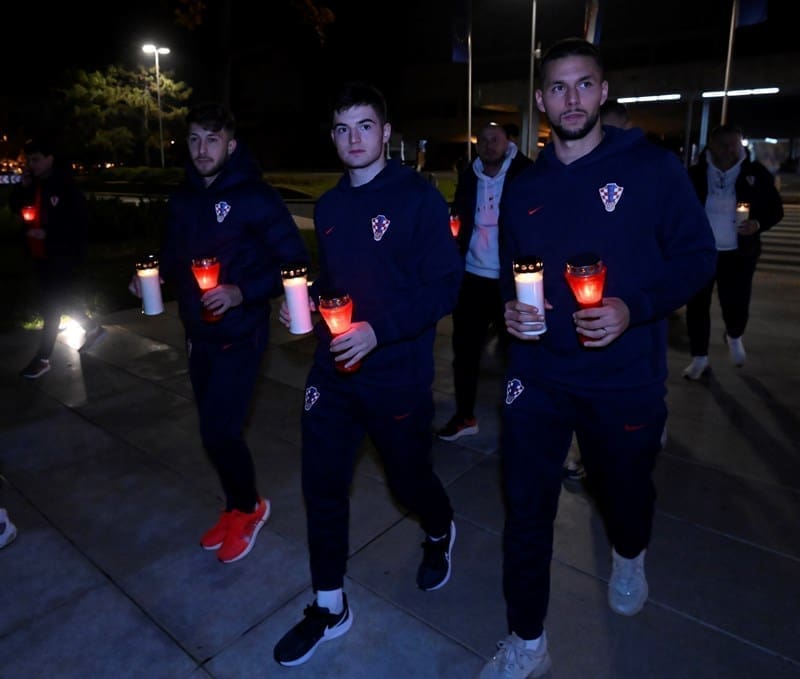 vatreni2