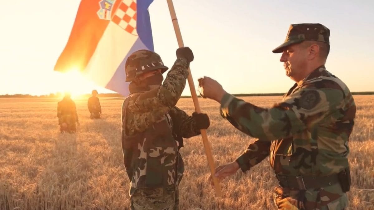 EMOTIVAN VIDEO U ČAST GRADA HEROJA Premijerno objavljen film "Vukovarski ratnici odlaze u svjetlost"! U njemu sudjeluju i preživjeli vukovarski ratnici