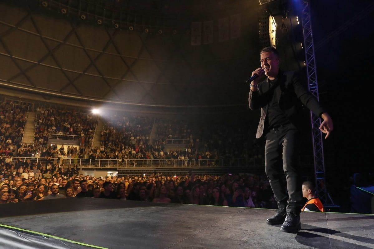 RAZLUDIO DALMATINKE Joksimović održao koncert za pamćenje - od romantike do euforije!