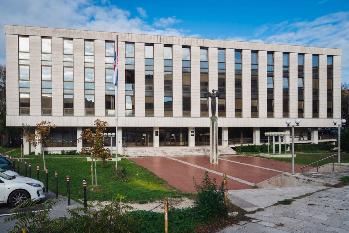 Krivac za najtežu željezničku nesreću u Hrvata tražio blažu kaznu. Odbijen je, ali nije ga briga: već ranije je izašao na uvjetni otpust!