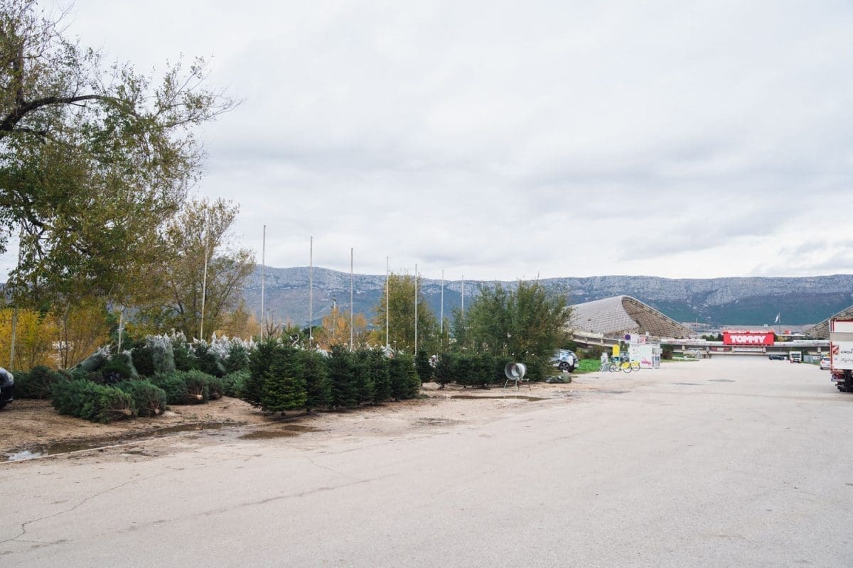 12 11 jelke prodaja koteks poljud 5