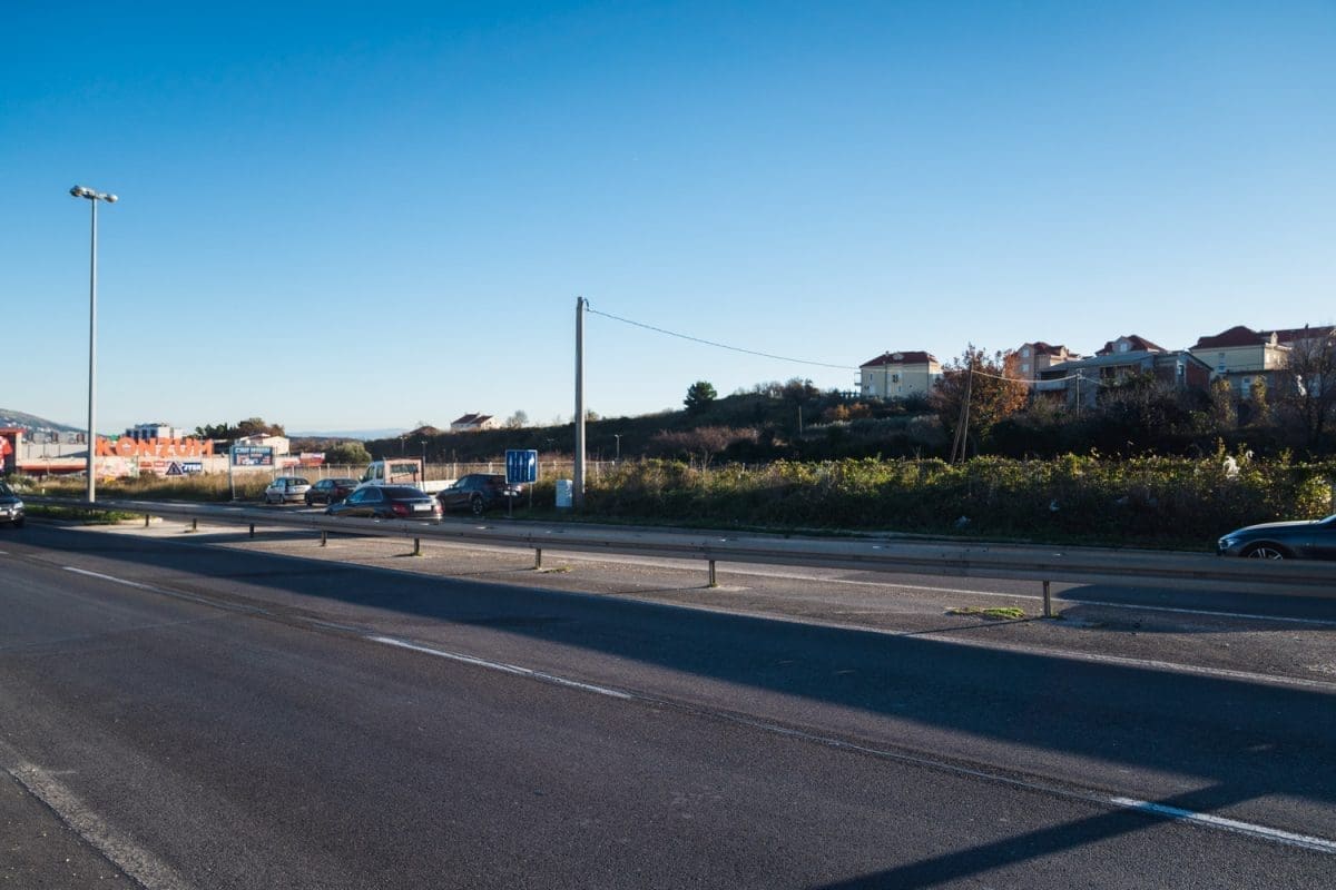 12 19 mcdonalds parcela sirobuja 5