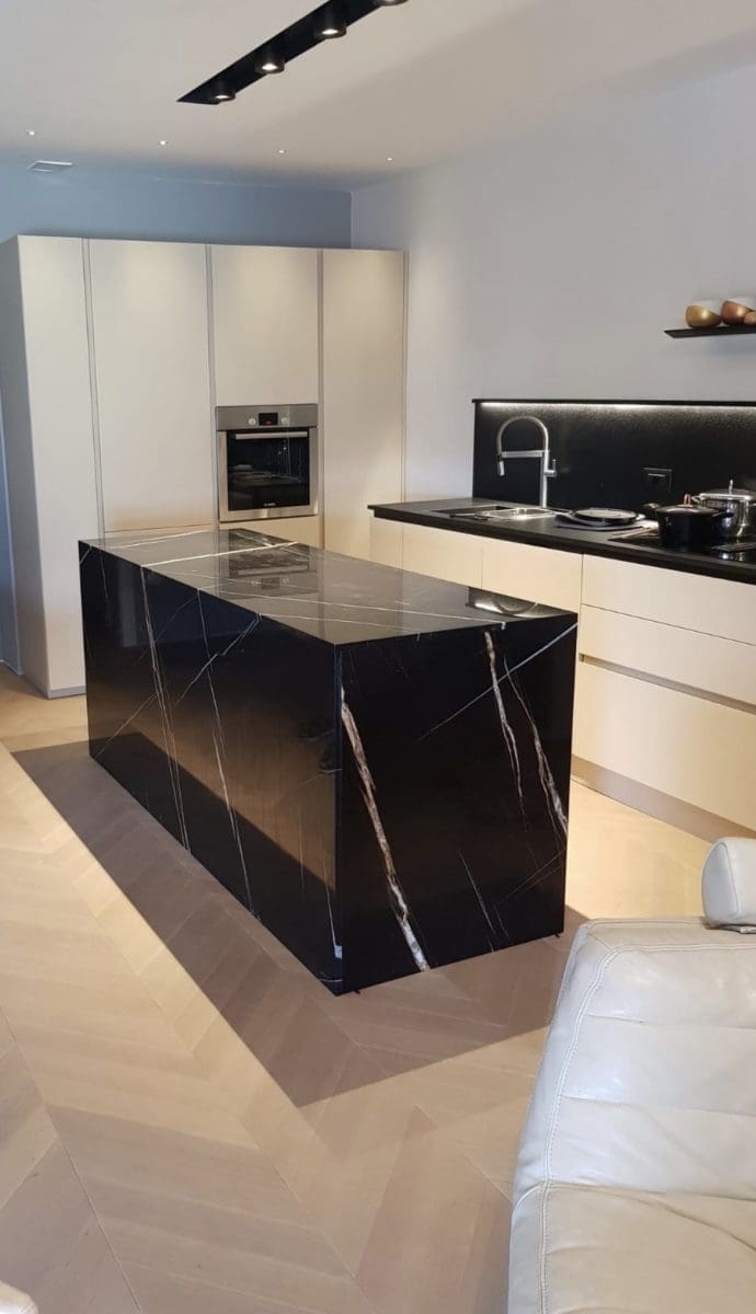 Gobi black AC sahara noir