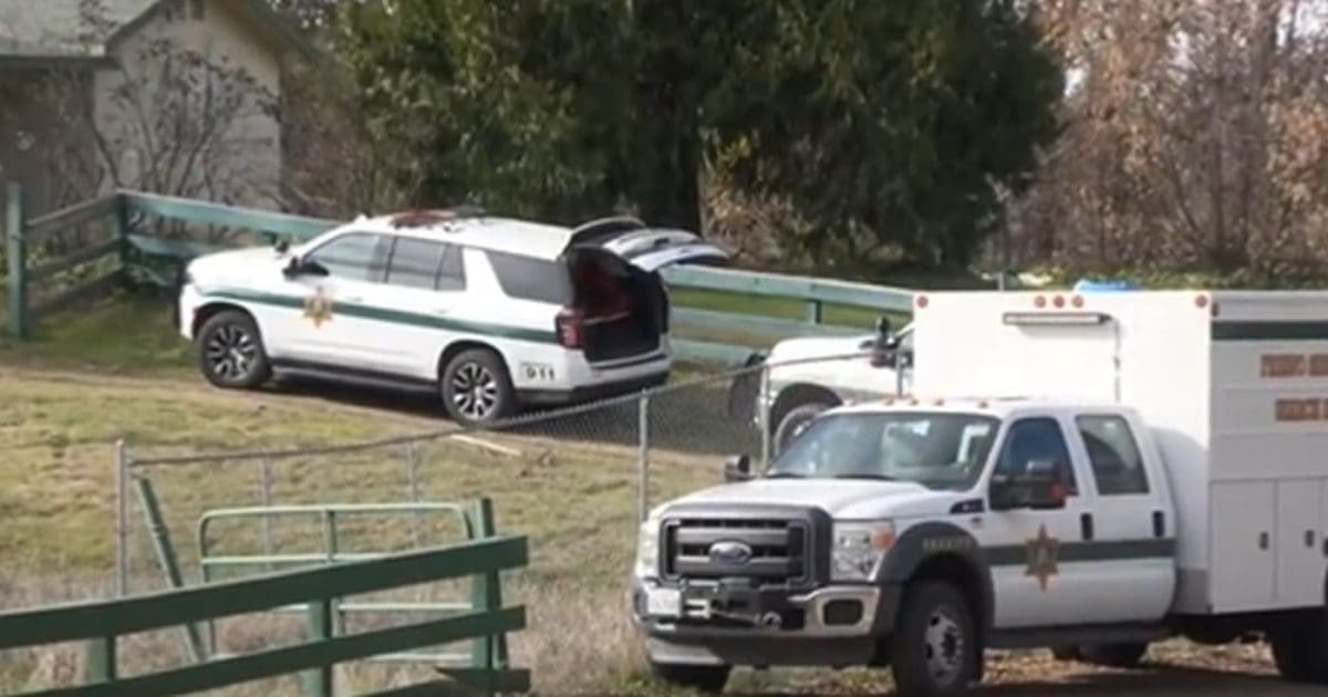 Dječak ubio roditelje i ozlijedio svoju 11-godišnju sestru