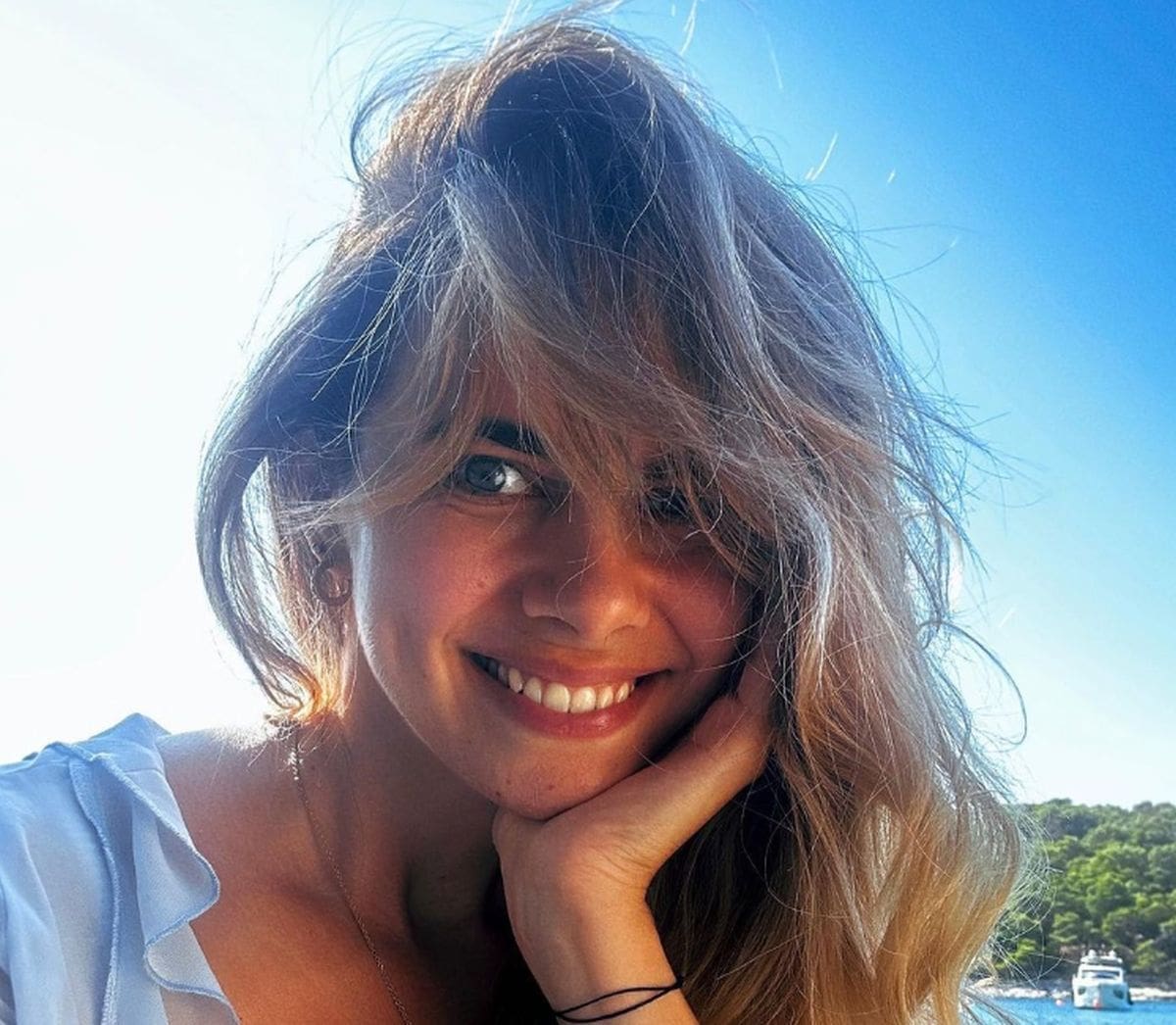 Pratitelj pitao HRT-ovu voditeljicu da mu pokaže grudi, njezin odgovor sve je ostavio bez teksta