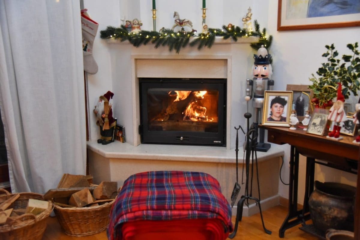 cavka kastela bozic 13 