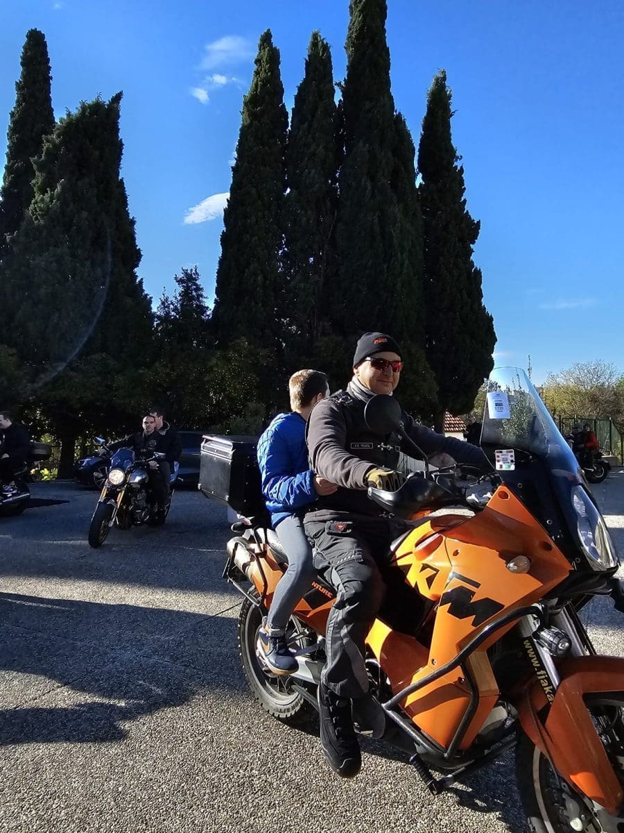 mk fjaka centar bozic 2 