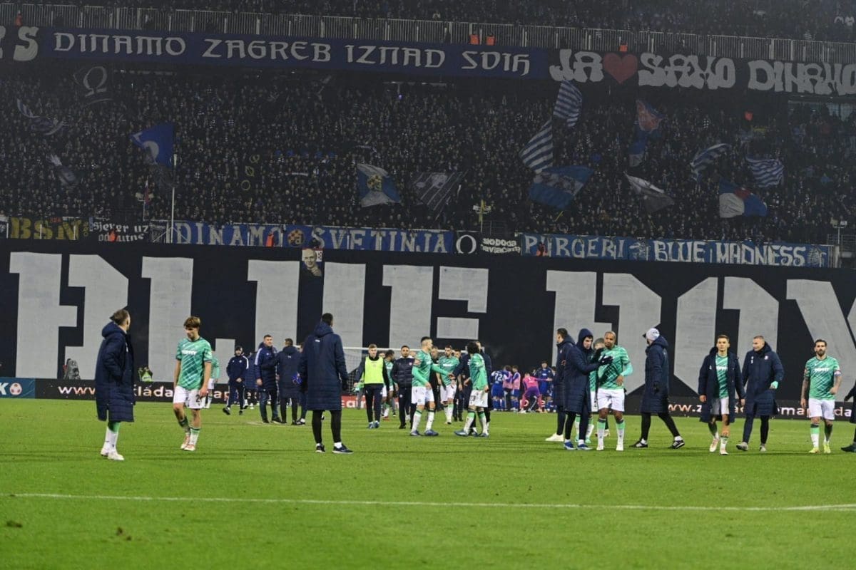 VELIKI INCIDENT Na derbiju napadnuto vodstvo Hajduka, od razjarenih navijača spašavala ih legenda Dinama
