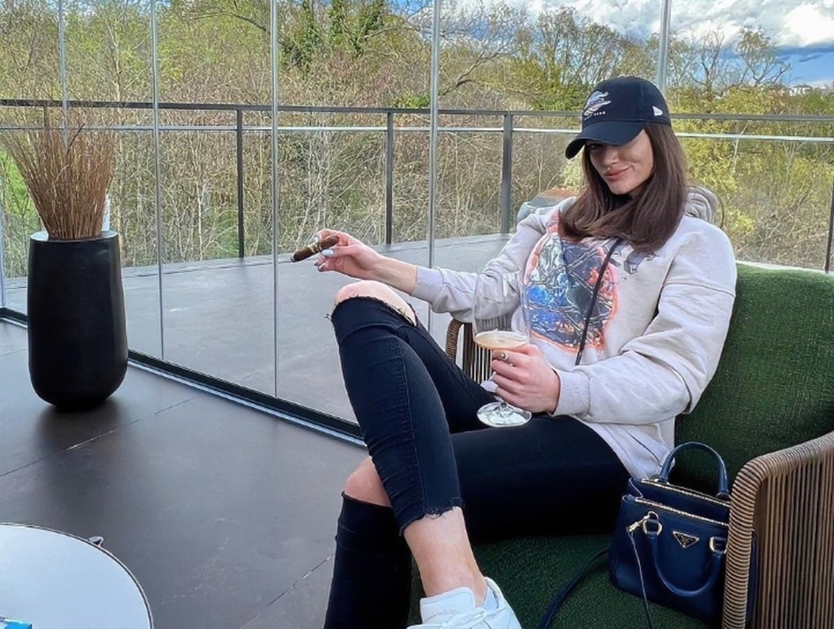 KAKO UŽIVA UNUKA NAJBOGATIJE HRVATICE?! Nekad je ljubila glavnog Dinamovog napadača