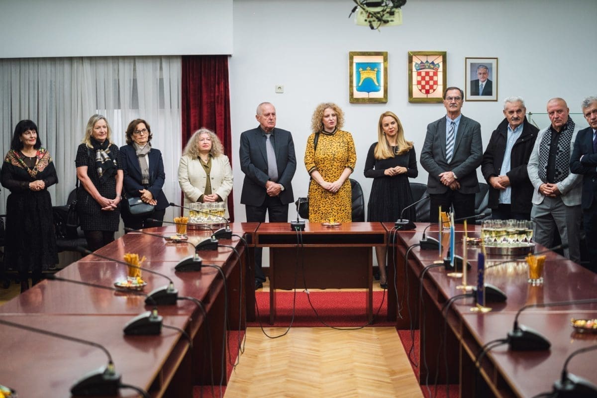 1 15 sdz konzularni zbor 7