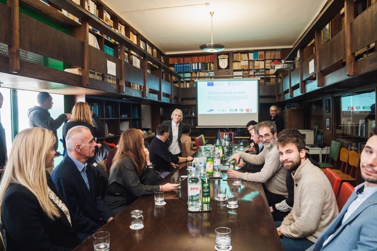 1 3 institut sastanak 2